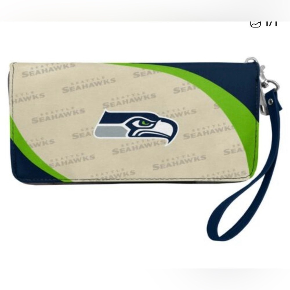 Little Earth Navy Green Cream Seattle Seahawks Wristlet Wallet